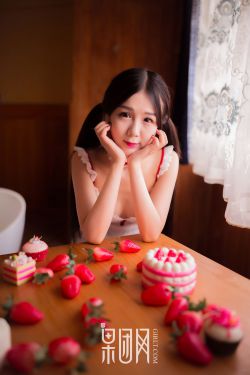 挺进绝色老师的紧窄小肉六